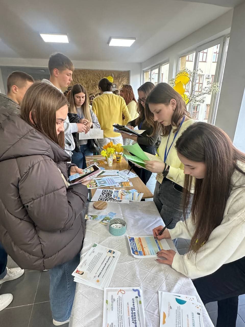 photo_2025-11-11_22-00-16