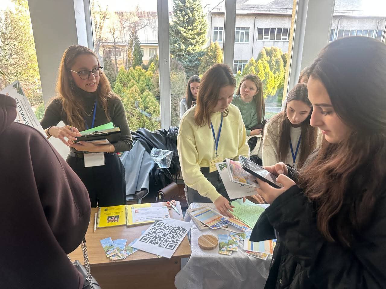 photo_2025-11-11_22-00-18