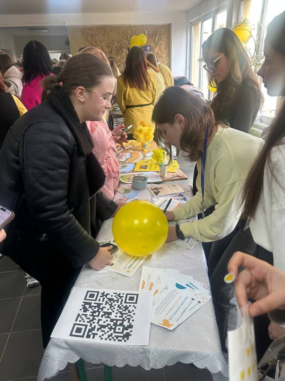 photo_2025-11-11_22-00-20