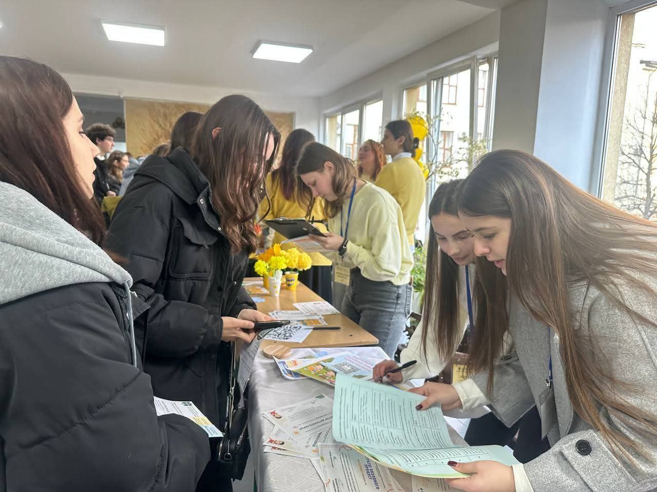 photo_2025-11-11_22-00-21