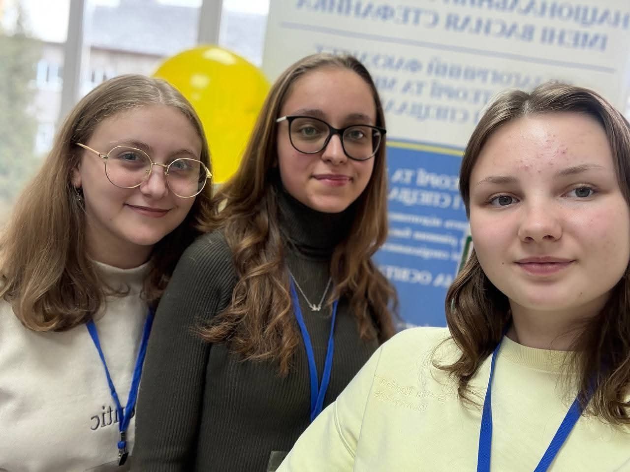 photo_2025-11-11_22-00-22